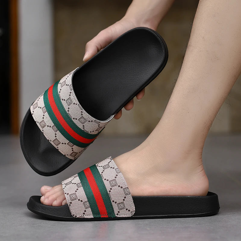 Slippers for Men Outdoor Man Summer Slippers Indoor Sandals Men Casual Summer Brand Non-slip Wear-resistant Ultra Soft Slides