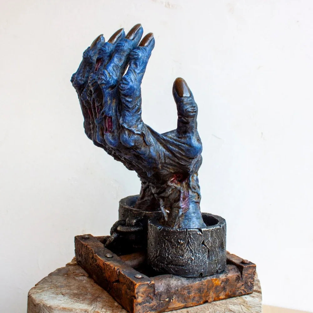 Zombie Hand Statue Bookshelf Figurine Halloween Zombie Sculpture Phone Holder Home Desk Decor Party Haunted House DIY Decoration
