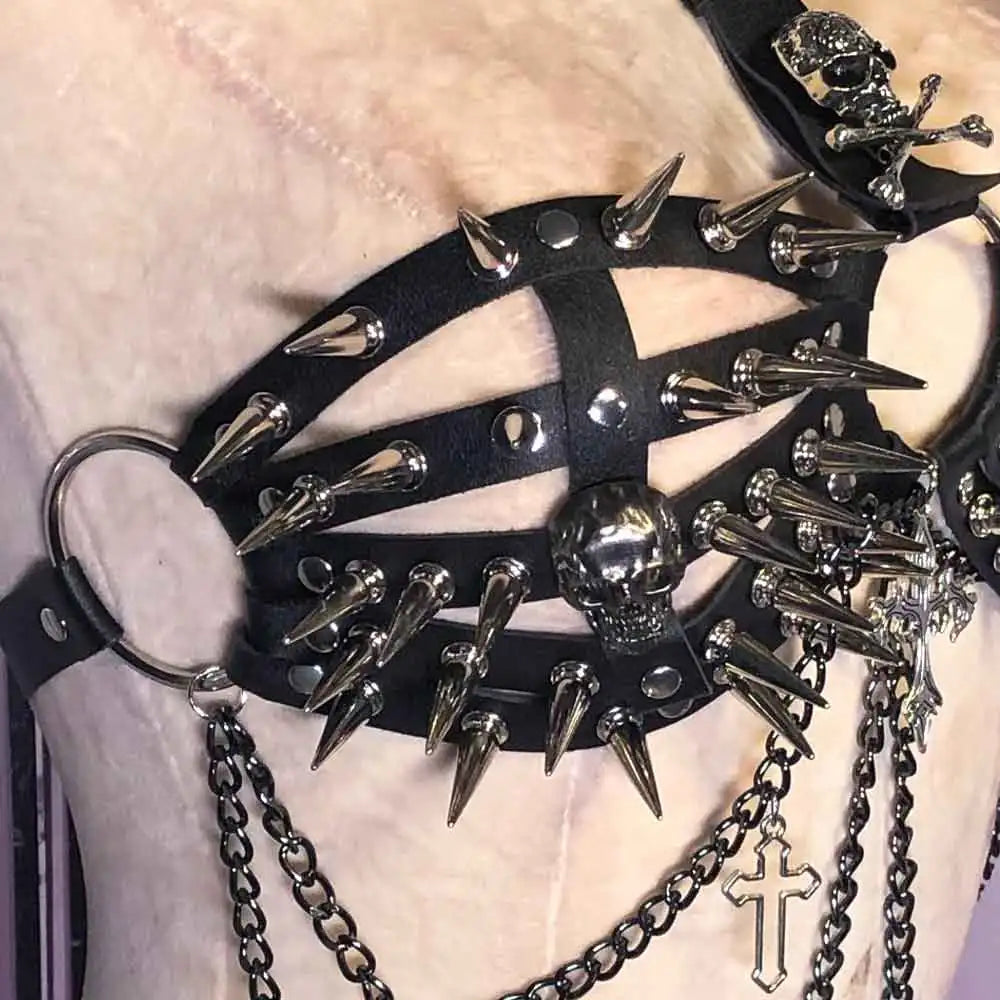 Gothic Emo Punk Women's Top Alternative Grunge PU Leather Tank Y2K ALT Harnesses 90s Style with Spikes Design Gothic Clothes