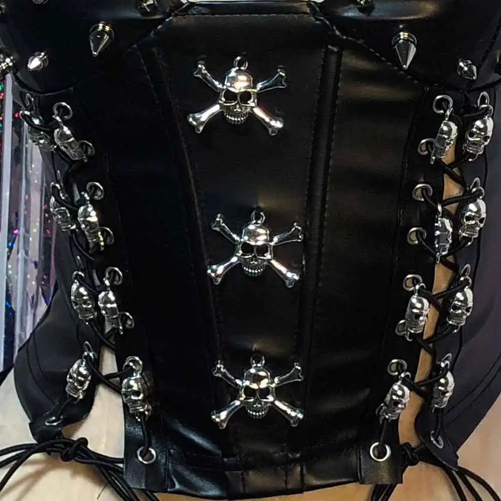 Women's Y2K Goth Top Emo Clothing Gothic Dark Boho Tank Top with Spikes Punk Rock Style for Teens Rave Festival Grunge T-Shirt