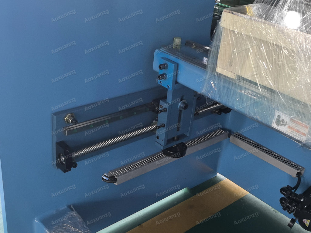 Customized 63T1600 TP10S Controller CNC Hydraulic Press Brake Machine for Bending Sink and CisternBending Machine