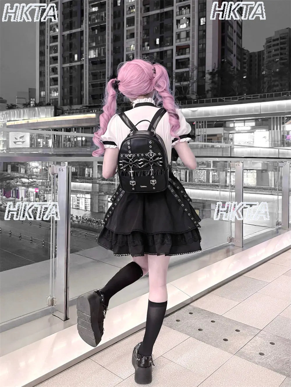 Dark Y2K Punk Autumn New Lolita Riveted Pleated Bow Backpacks Ladies Subculture Goth High Street Personality Bag Black Bag Women