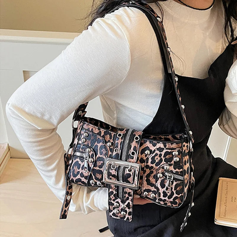 Shoulder Bag for Women Punk Style Purse PU Leather Rock Fashion Handbags with Rivet Small Trendy Armpit Purse Bolso Mujer сумка