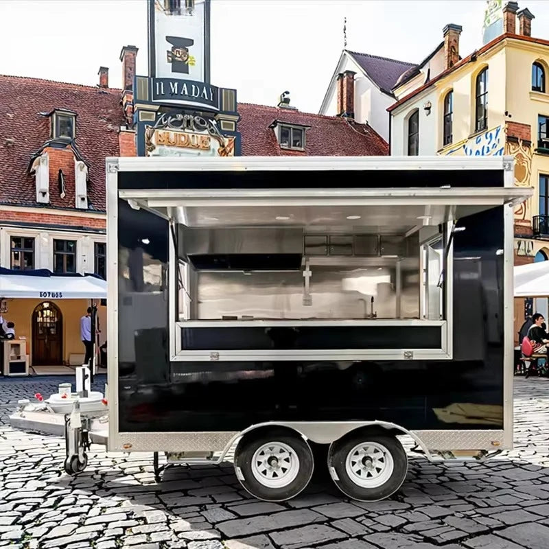 Remorque Fully Equipped Mobile Kitchen Food Trailer Pizza Fast Food Truck Full Kitchen Large Storage Outdoor Event Catering