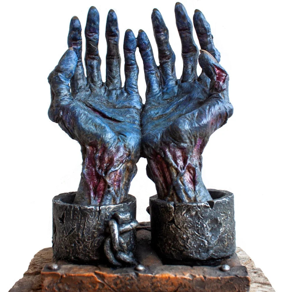 Zombie Hand Statue Bookshelf Figurine Halloween Zombie Sculpture Phone Holder Home Desk Decor Party Haunted House DIY Decoration