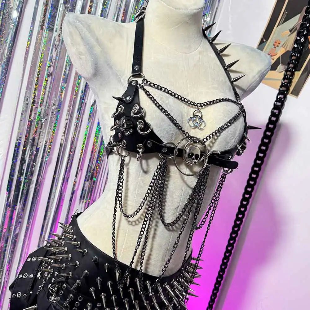 Gothic Emo Punk Woman Top with Spikes Alternative Grunge PU Leather Tank Y2K ALT Harnesses Gothic Clothes for Women 90s Party