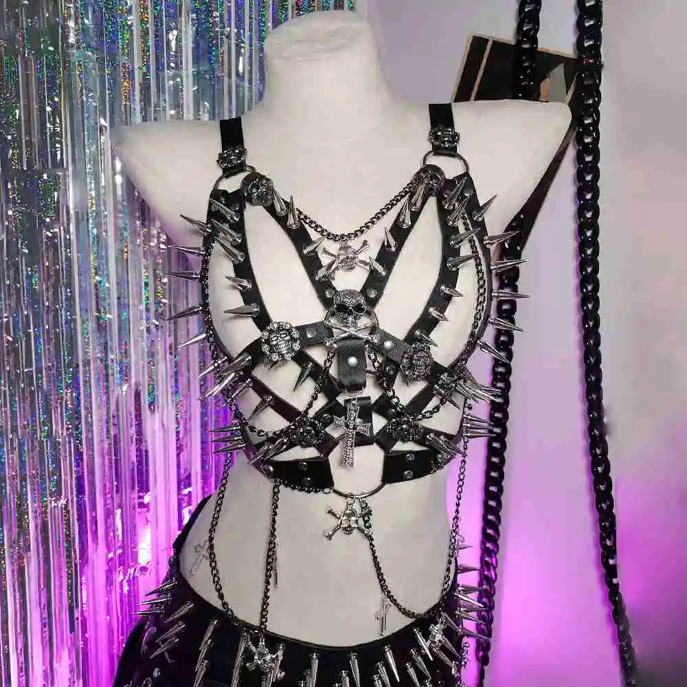 Women's Black Skull Grunge Goth Halter Top Punk Rock Spikes Cross Chain Studded Y2K Emo Harajuk Shirt for Gothic ALT Clothing