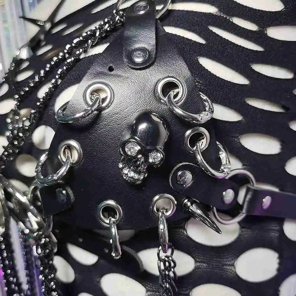Women's Y2K Goth Top Emo Clothing Gothic O Ring Boho Tank Top with Spikes Punk Rock Style for Teens Rave Festival Grunge T-Shirt