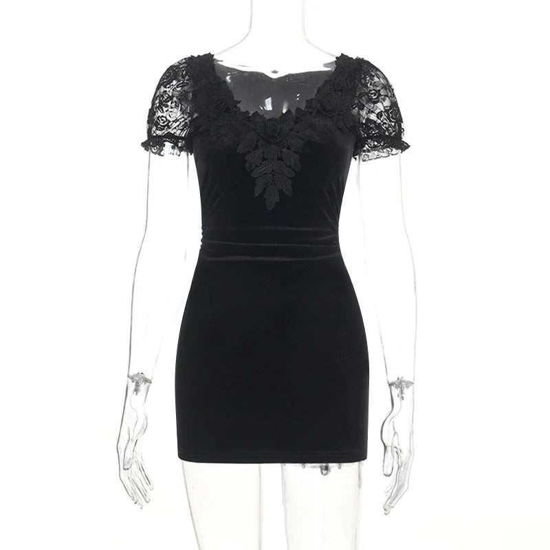 Goth Dark Women Elegant Fashion Black Velvet Mini Dress Mall Gothic Lace Patchwork Bodycon Dresses Fairy Waist Pleated Partywear