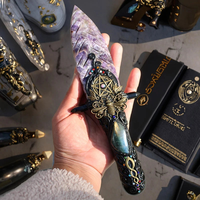 Hand Made Natural Amethyst Semi Precious Healing Stones Crystal Witch Magic Wands Reiki Stick For Home Decoration