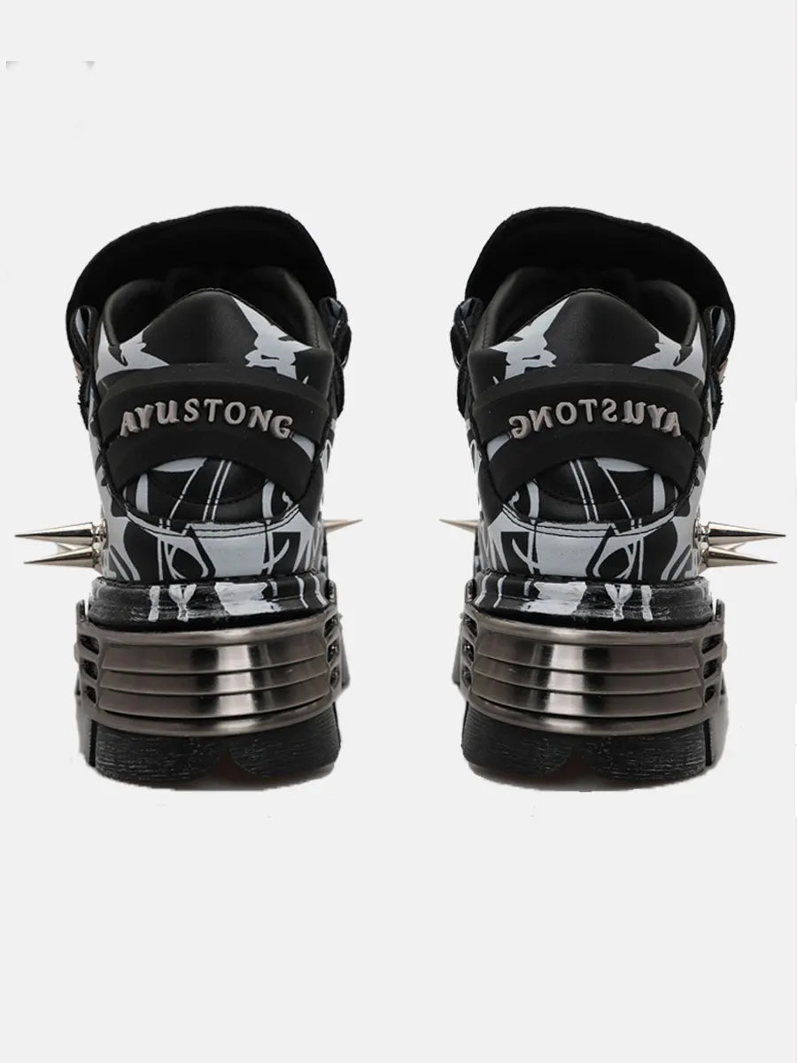 2026 New Original Design Graffiti Platform Men's and Women's Dark Rivets Rock Punk Heightening Muffin Casual Dad Shoes