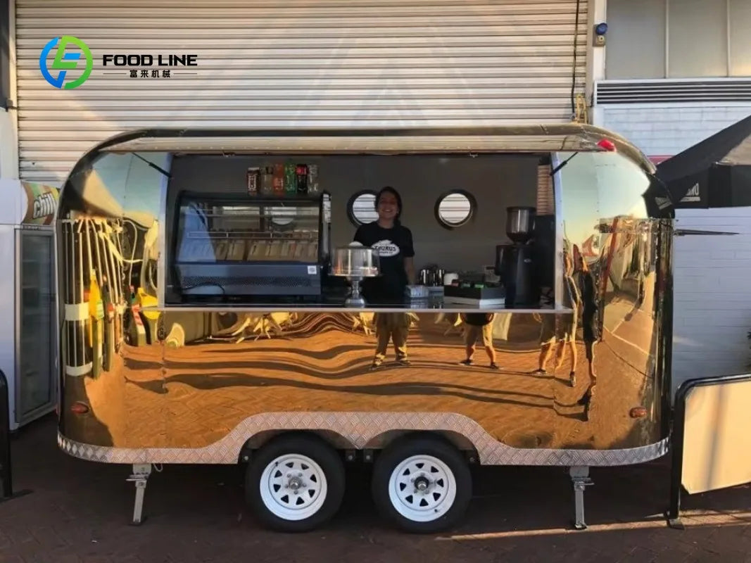 New Full Kitchen Coffee Beverage Food Truck - Fashion Dining Trailer for Street Catering