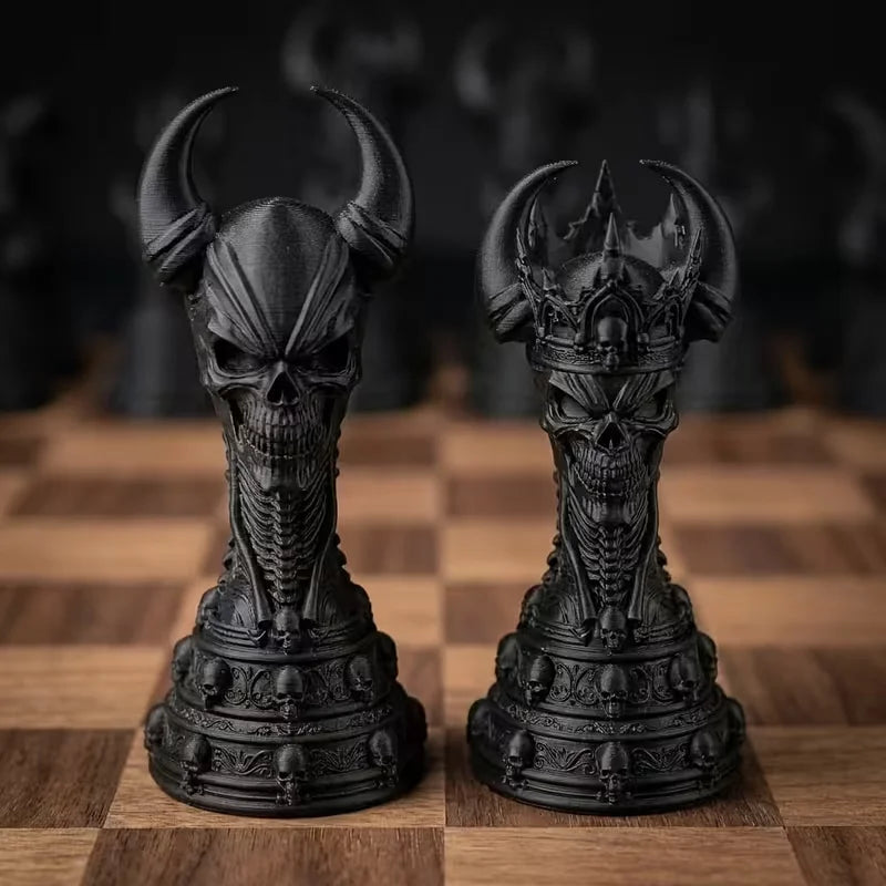 16 Pcs Gothic Demon-Themed Chess Set with Demonic Sculpted Pieces Desktop Decorative Ornaments