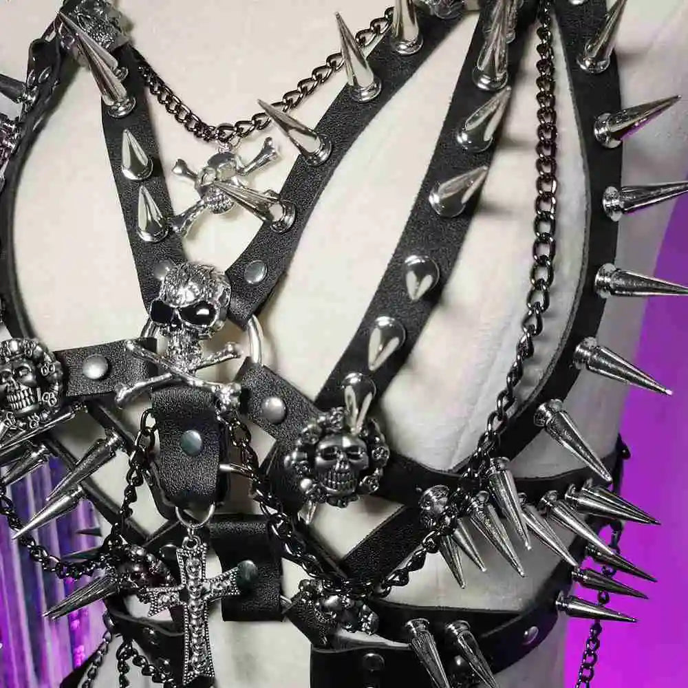Women's Black Skull Grunge Goth Halter Top Punk Rock Spikes Cross Chain Studded Y2K Emo Harajuk Shirt for Gothic ALT Clothing