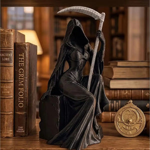 1 piece of dark seated female Grim Reaper ornament, sickle and pocket robe shaped artistic statue, niche style accessory