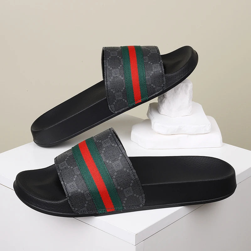 Slippers for Men Outdoor Man Summer Slippers Indoor Sandals Men Casual Summer Brand Non-slip Wear-resistant Ultra Soft Slides