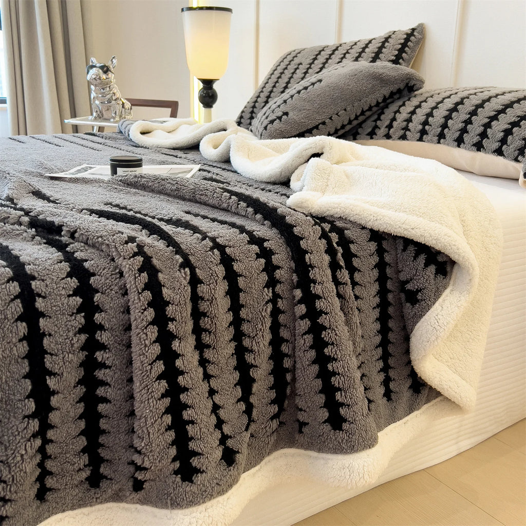 1PC Reversible Fluffy Sherpa Lined Blanket, Ultra Soft Heavyweight Fleece Blanket, Stylish Decorative Warm Blanket for Living Room Apartment